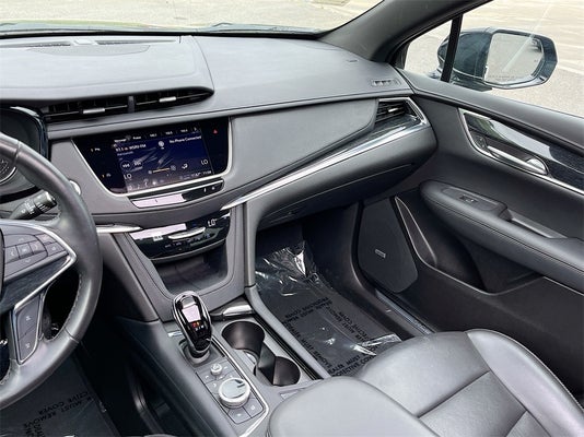 2022 Cadillac XT5 Premium Luxury in North Huntingdon, PA - Jim Shorkey Auto Group