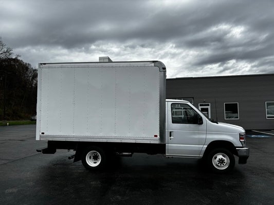 2024 Ford E-350SD Base DRW / 7.3L V8 / 12' Dry Freight Box in North Huntingdon, PA - Jim Shorkey Auto Group
