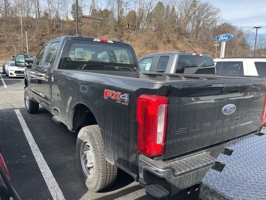 2024 Ford F-250SD XL 4x4 / 6.8L V8 / 8' Bed in North Huntingdon, PA - Jim Shorkey Auto Group