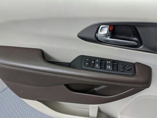 2020 Chrysler Voyager LXI in North Huntingdon, PA - Jim Shorkey Auto Group