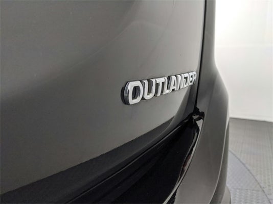2018 Mitsubishi Outlander ES in North Huntingdon, PA - Jim Shorkey Auto Group