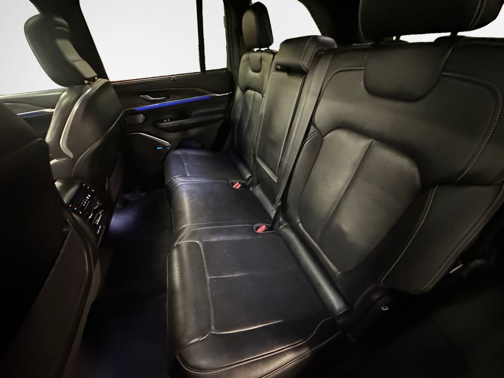 2023 Jeep Grand Cherokee Overland 4x4