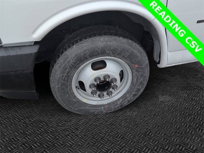 2025 Chevrolet Express Cutaway 3500 1WT