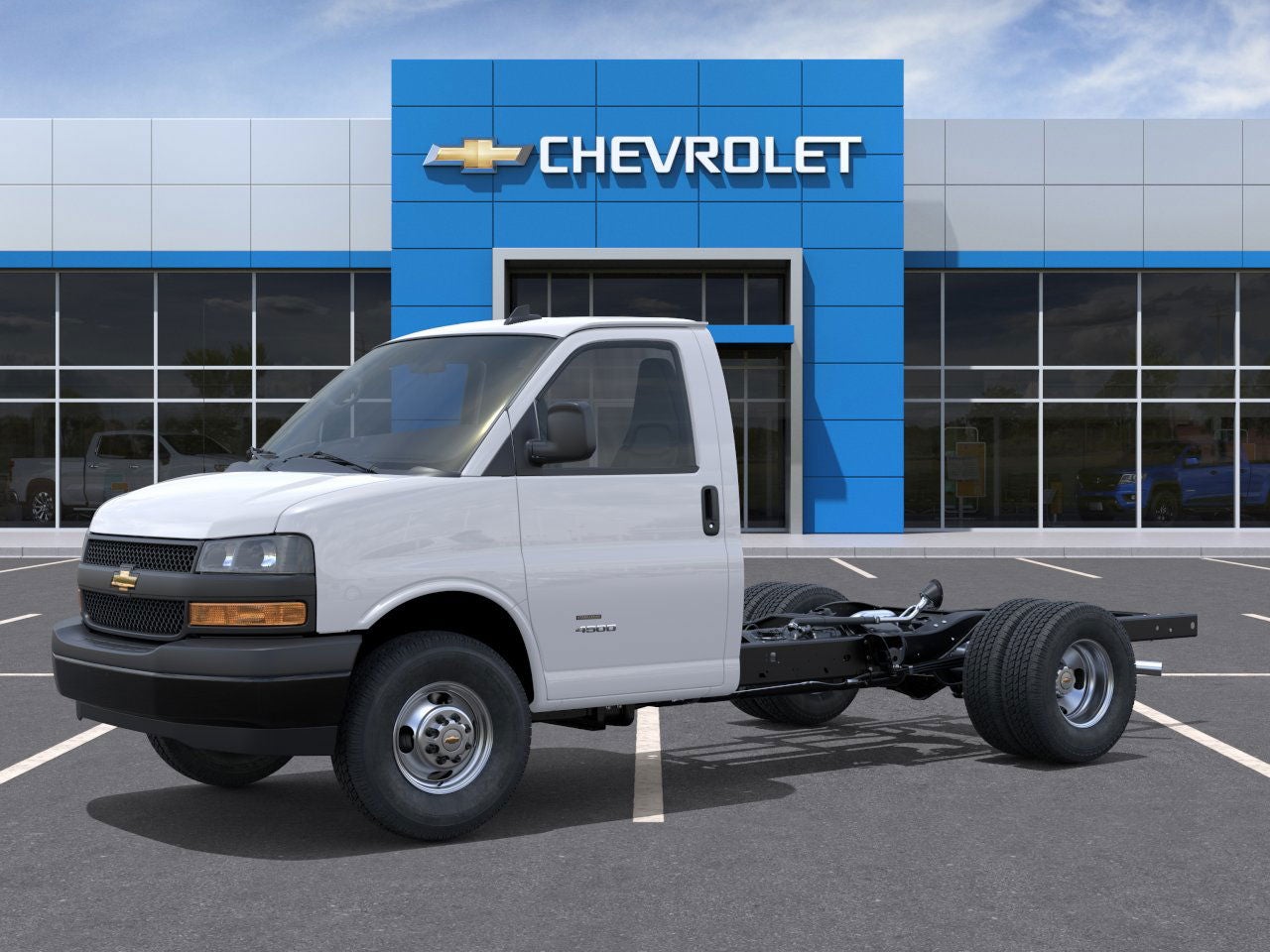 2025 Chevrolet Express Cutaway 3500 1WT