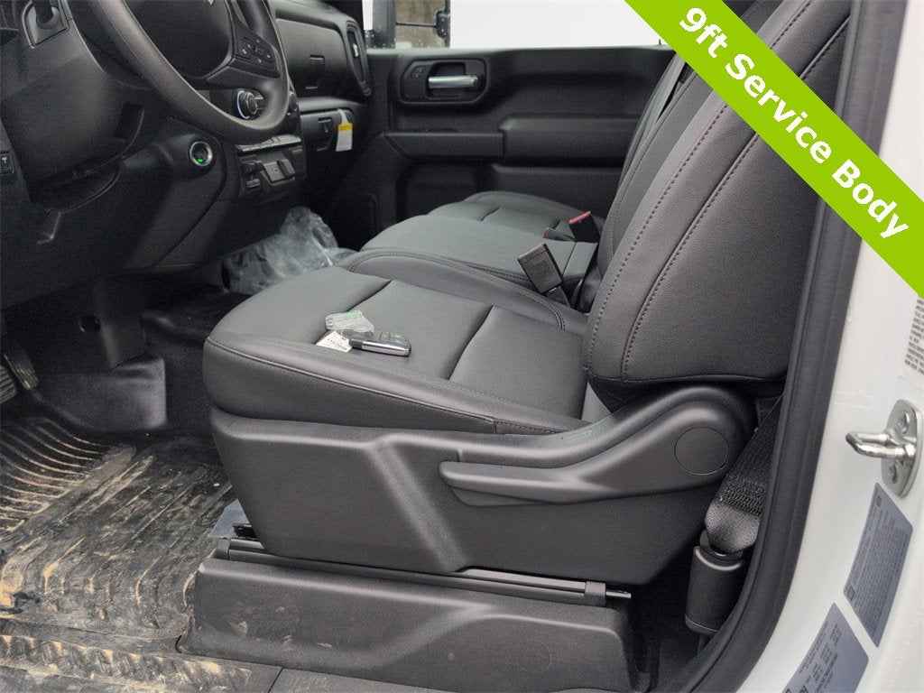 2025 Chevrolet Silverado 3500 HD Chassis Cab Work Truck