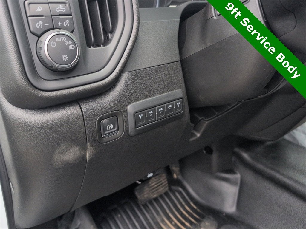 2025 Chevrolet Silverado 3500 HD Chassis Cab Work Truck