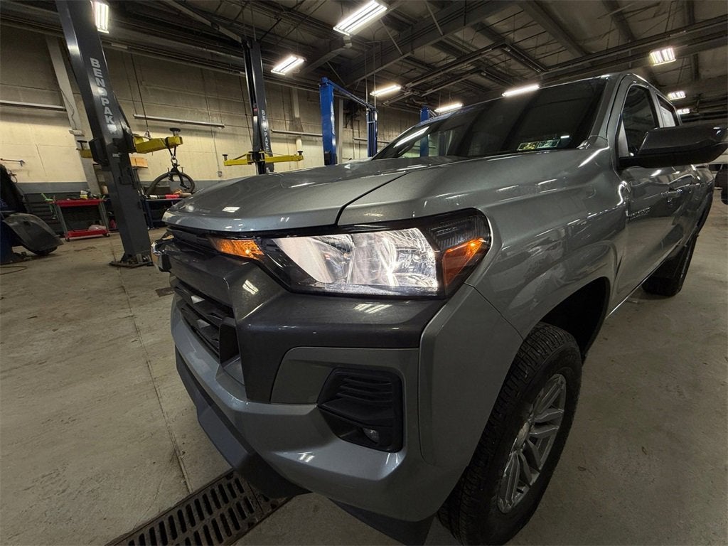 2024 Chevrolet Colorado LT