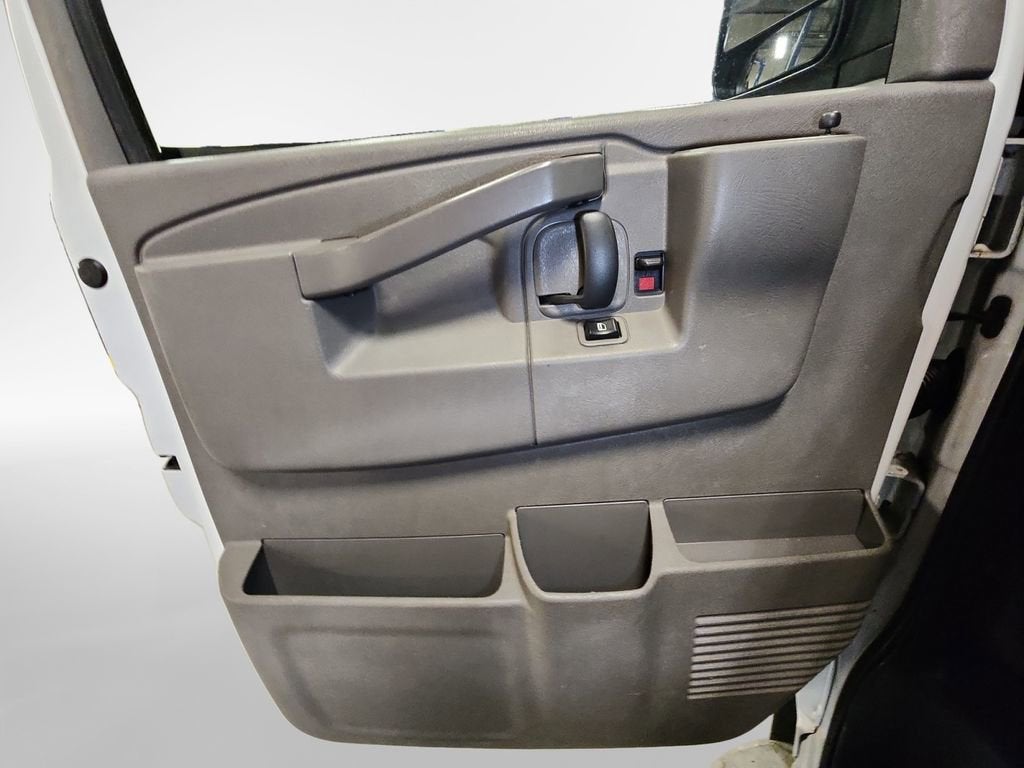 2022 Chevrolet Express Cargo 2500 WT