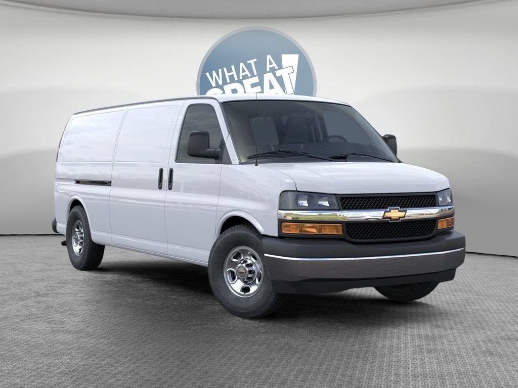 2026 Chevrolet Express Cargo WT