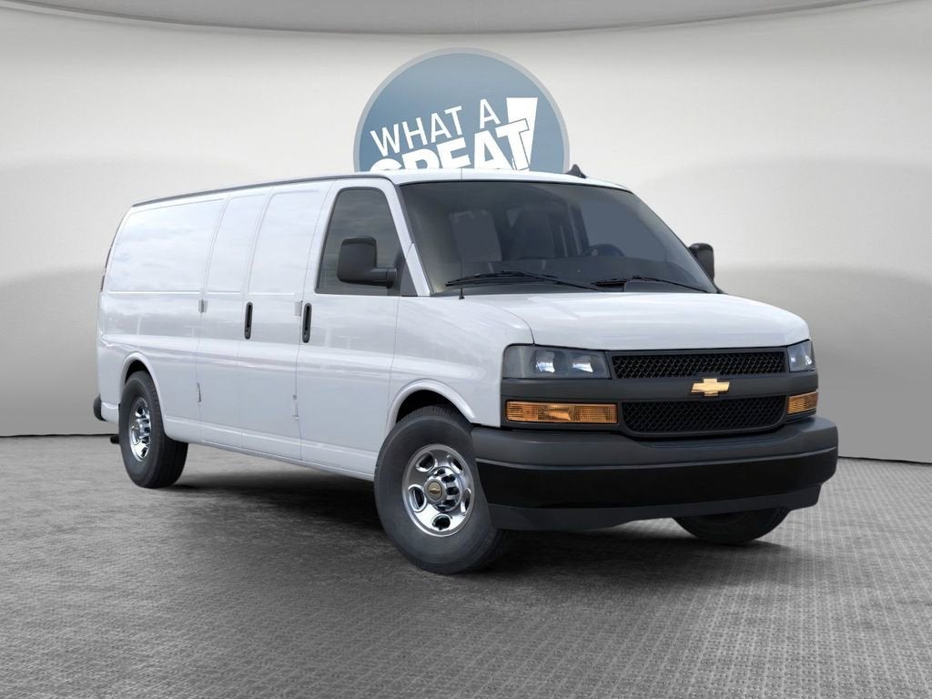 2026 Chevrolet Express Cargo WT