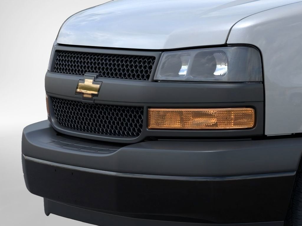 2026 Chevrolet Express Cargo 1WT