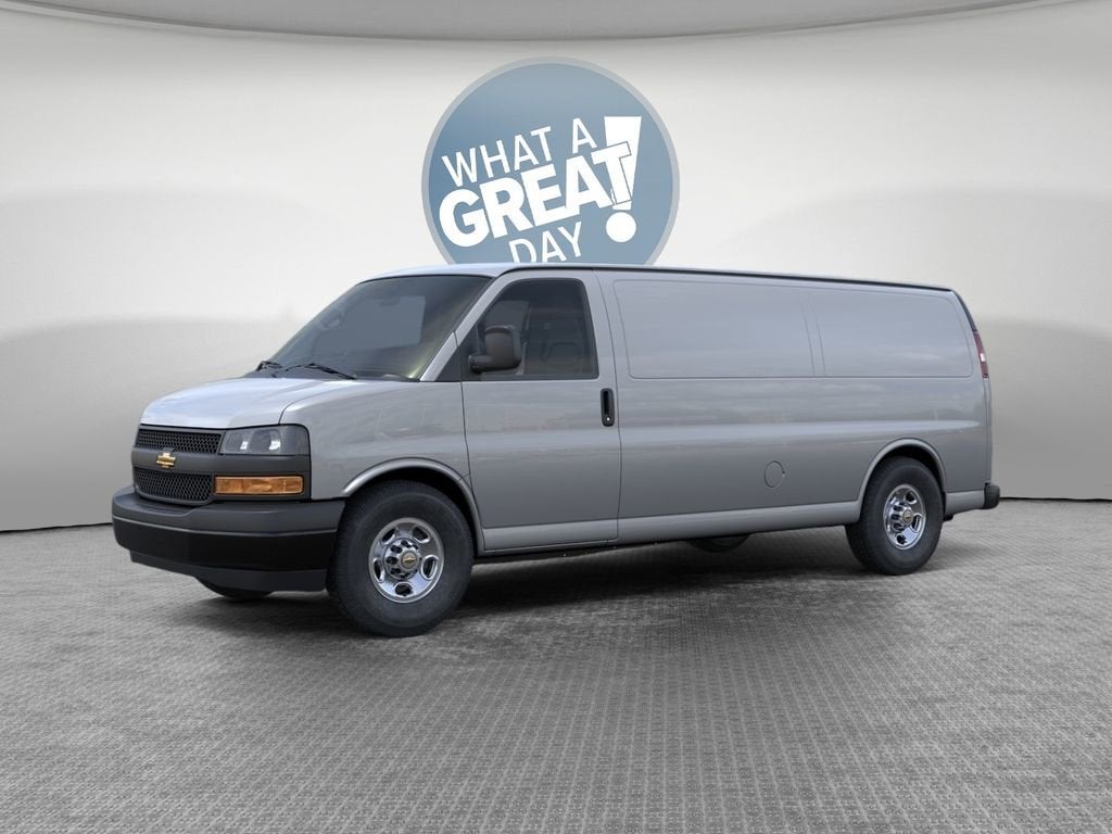 2026 Chevrolet Express Cargo 1WT