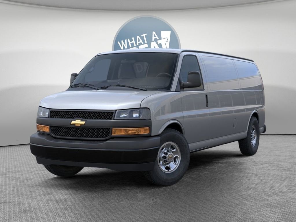 2026 Chevrolet Express Cargo 1WT