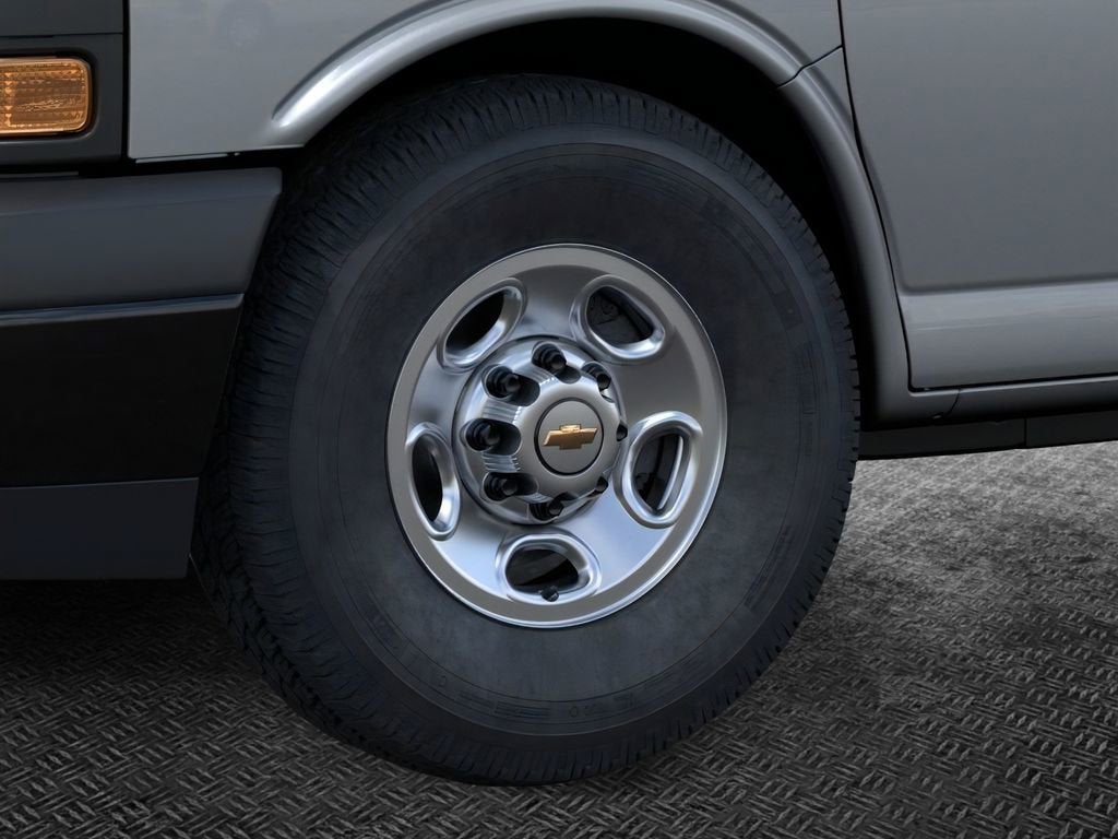 2026 Chevrolet Express Cargo 1WT
