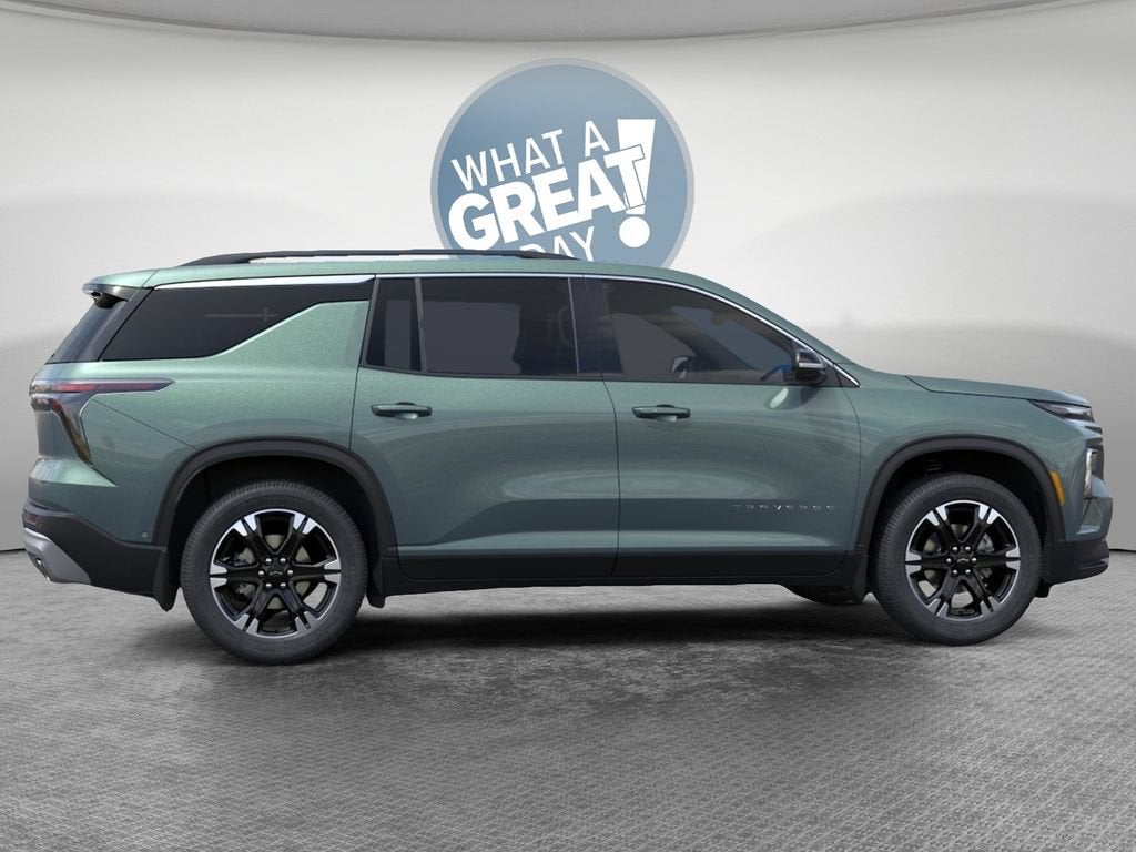 2027 Chevrolet Traverse LT