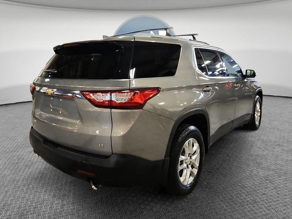2018 Chevrolet Traverse LT Cloth