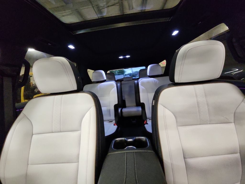 2025 Chevrolet Traverse High Country