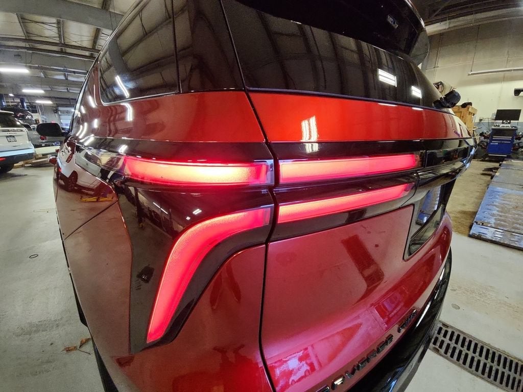 2025 Chevrolet Traverse RS