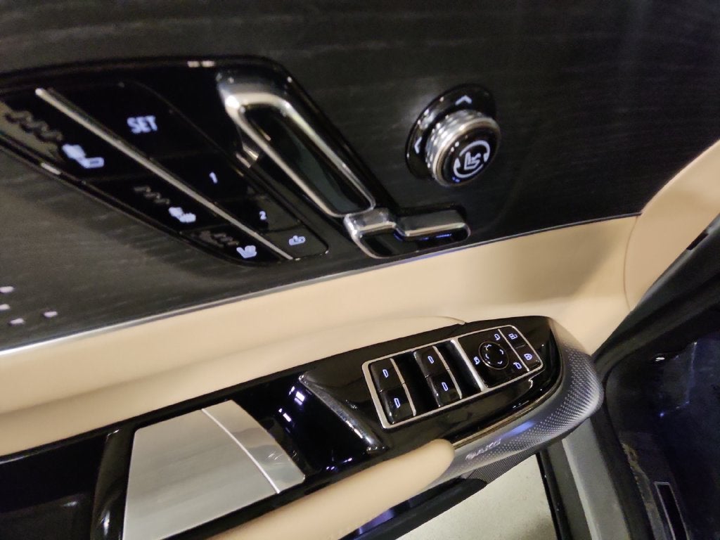 2026 Cadillac LYRIQ Signature Luxury