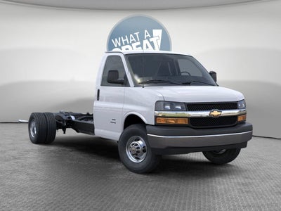 2026 Chevrolet Express Cutaway 4500 2WT