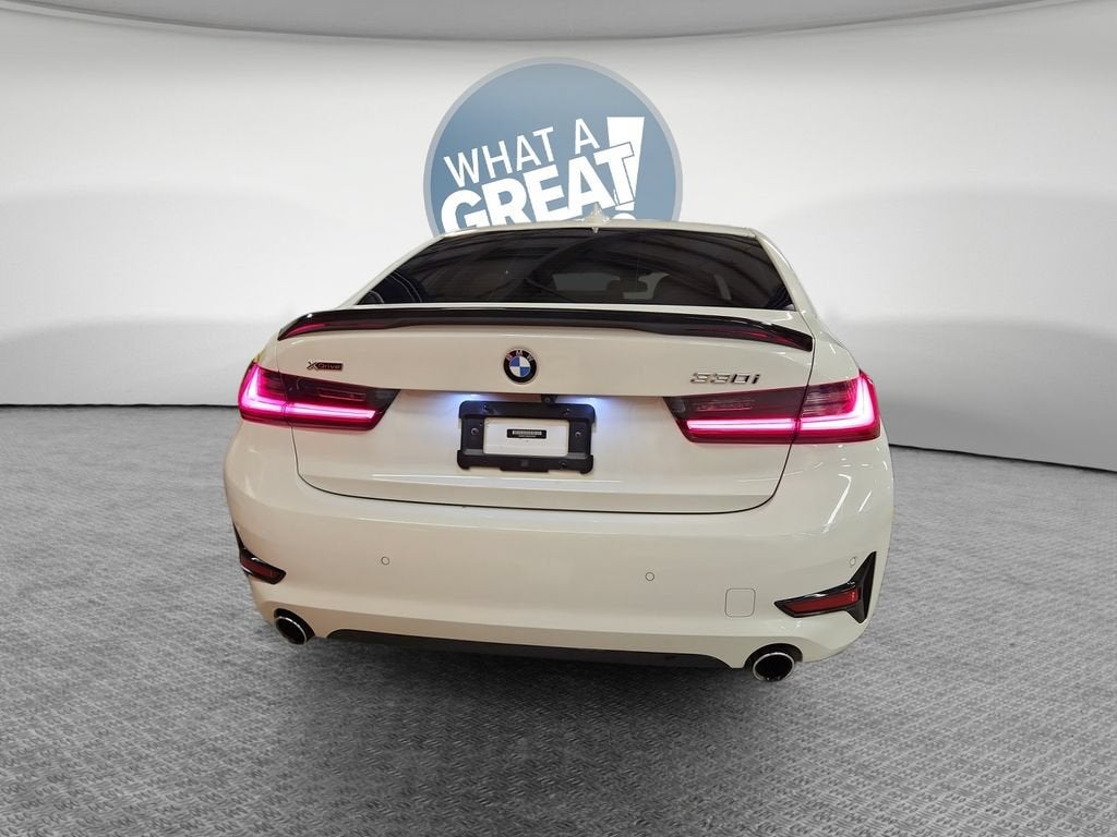 2022 BMW 330i xDrive