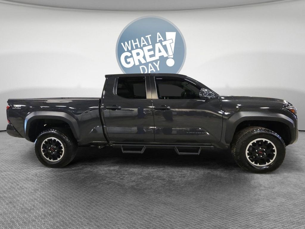 2024 Toyota Tacoma 4WD SR5