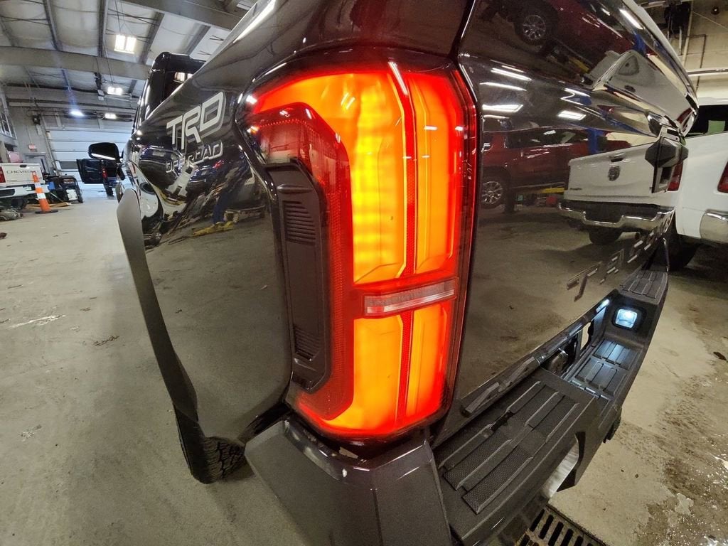 2024 Toyota Tacoma 4WD SR5