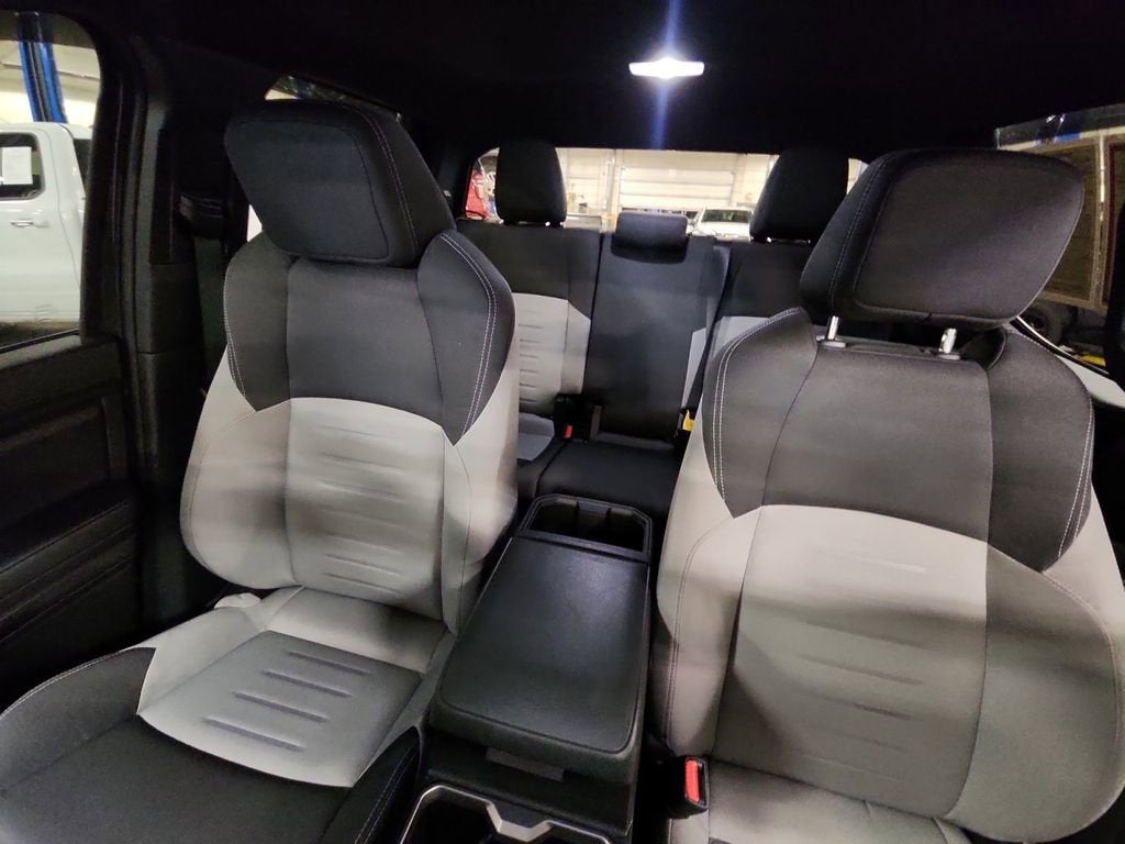 2024 Toyota Tacoma 4WD SR5