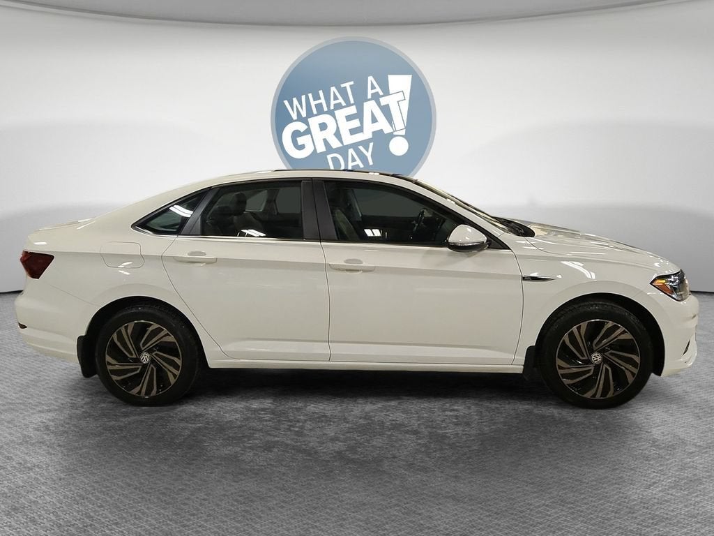 2019 Volkswagen Jetta SEL Premium