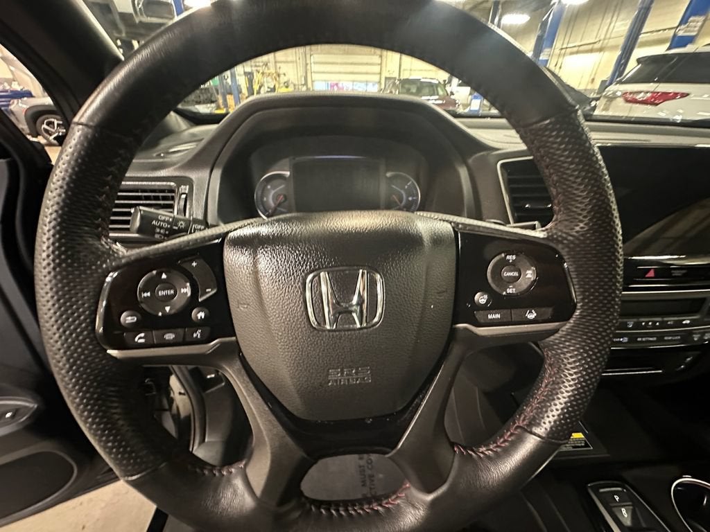 2025 Honda Passport AWD Black