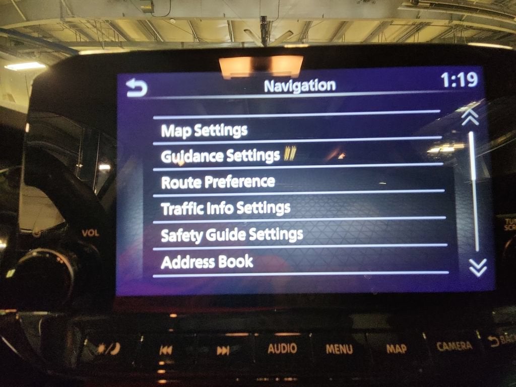 2025 Nissan Pathfinder SL 4WD