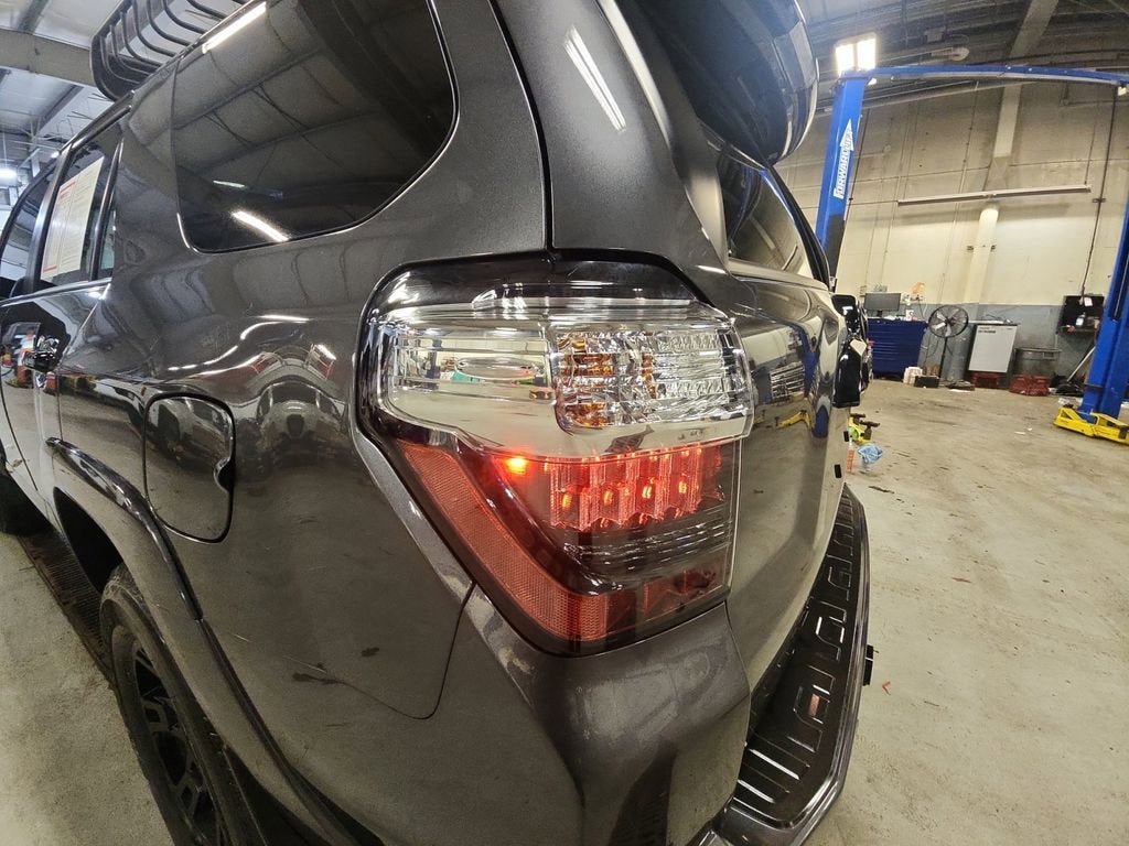 2021 Toyota 4Runner Venture