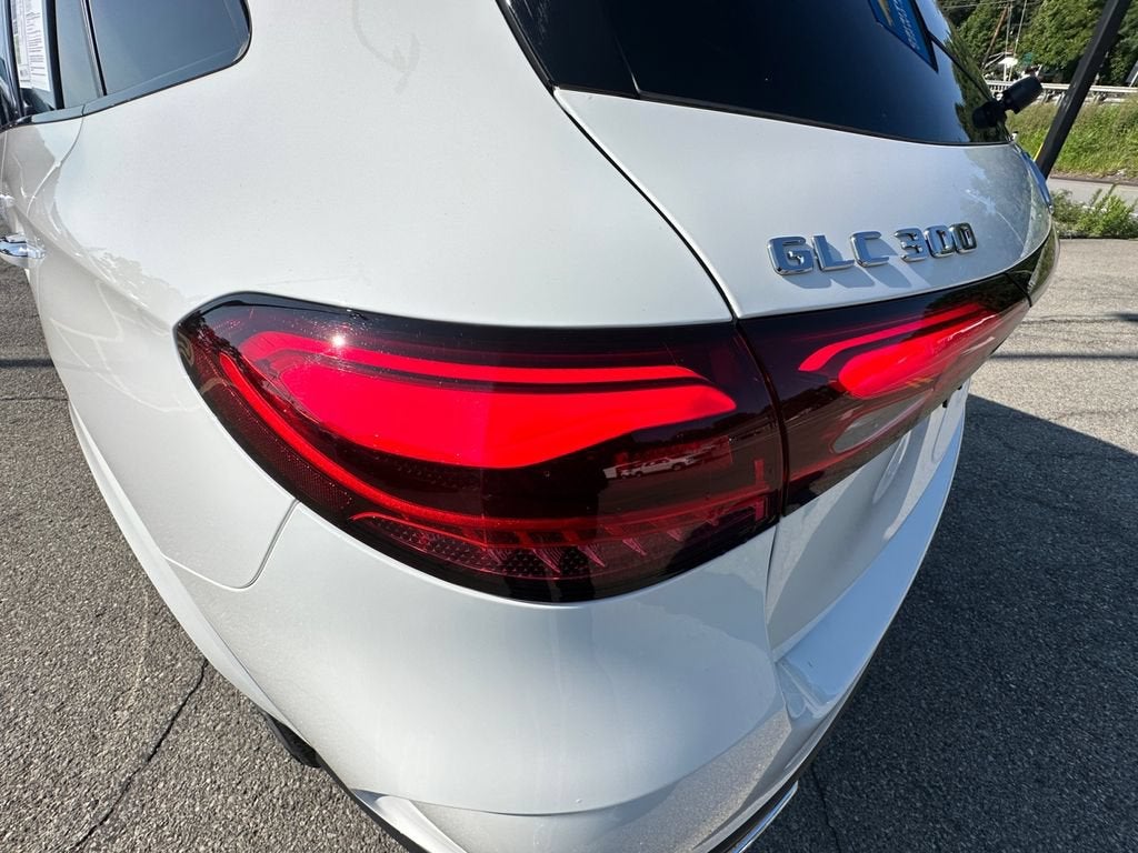 2025 Mercedes-Benz GLC 300 4MATIC® SUV