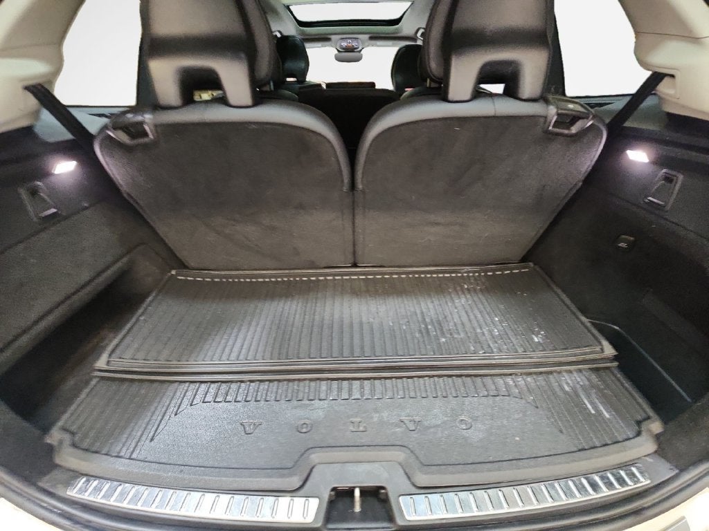 2024 Volvo XC90 B6 Plus Bright Theme 7-Seater