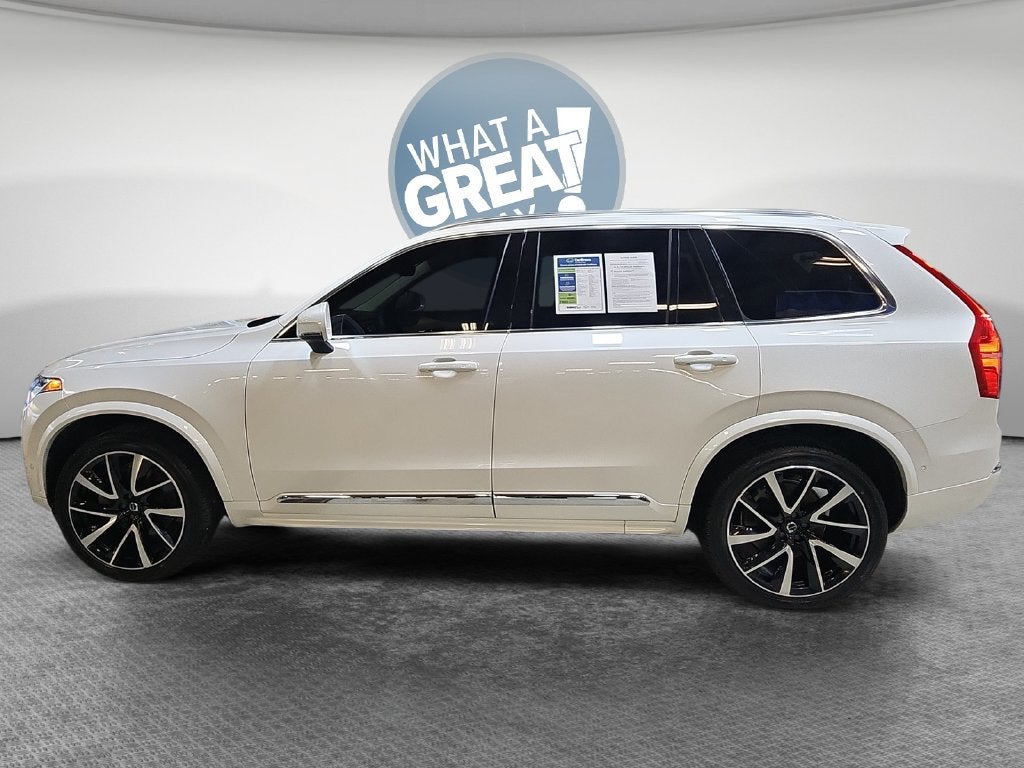 2024 Volvo XC90 B6 Plus Bright Theme 7-Seater