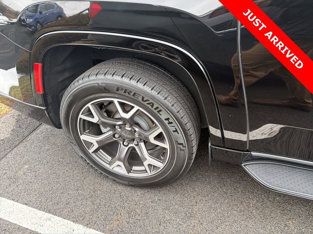 2024 Jeep Wagoneer L Series III