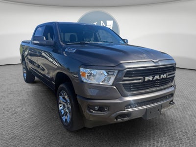 2020 RAM 1500 Big Horn Crew Cab 4x4 5'7" Box