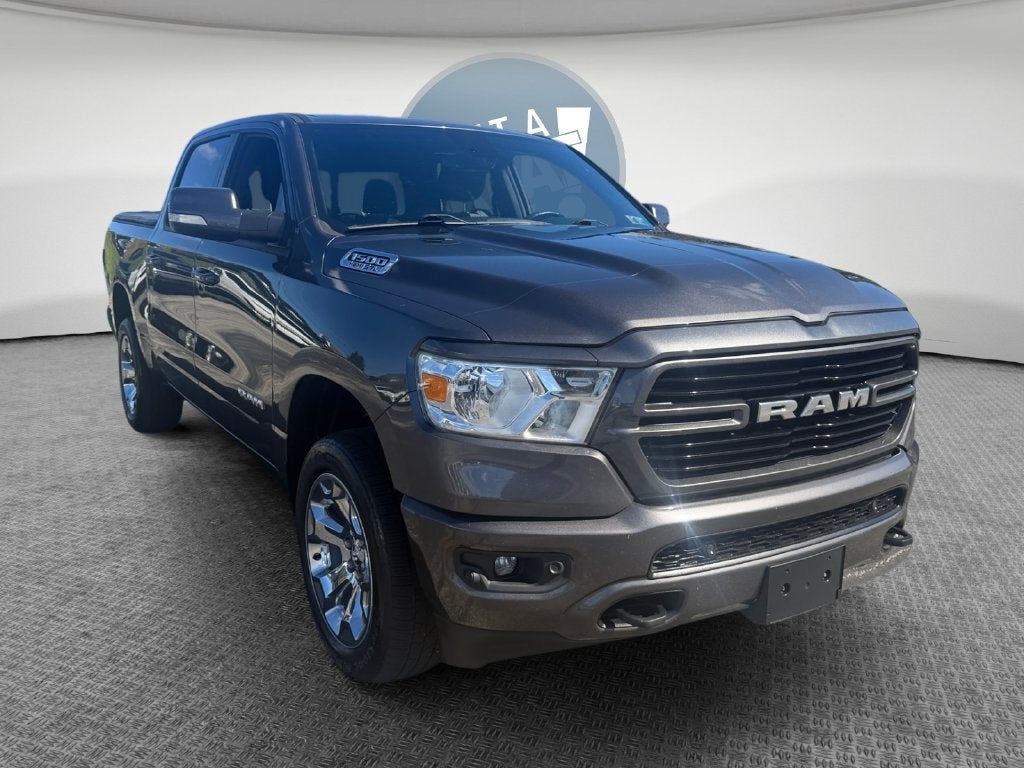 2020 RAM 1500 Big Horn Crew Cab 4x4 5'7" Box