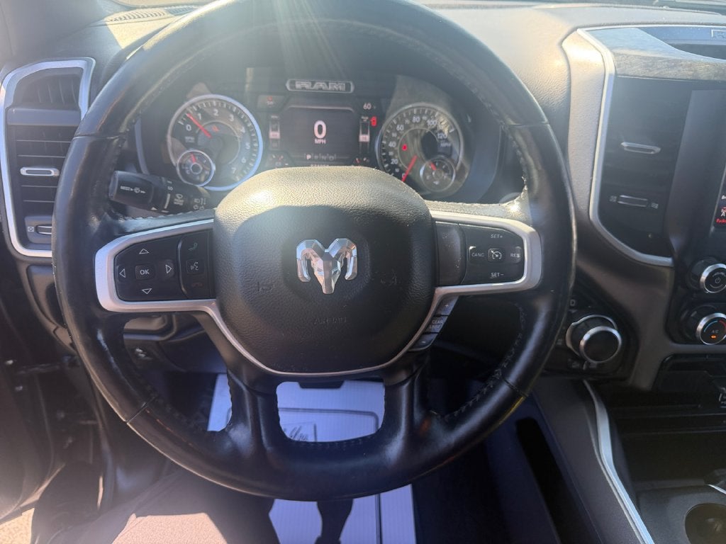 2020 RAM 1500 Big Horn Crew Cab 4x4 5'7" Box