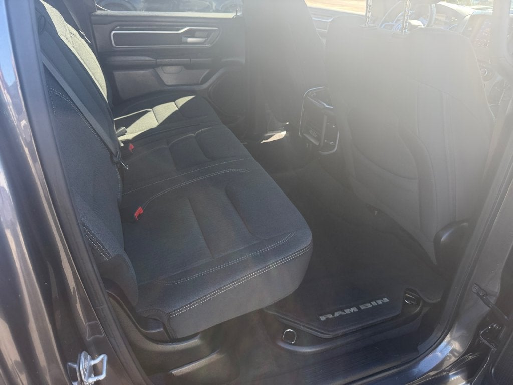 2020 RAM 1500 Big Horn Crew Cab 4x4 5'7" Box