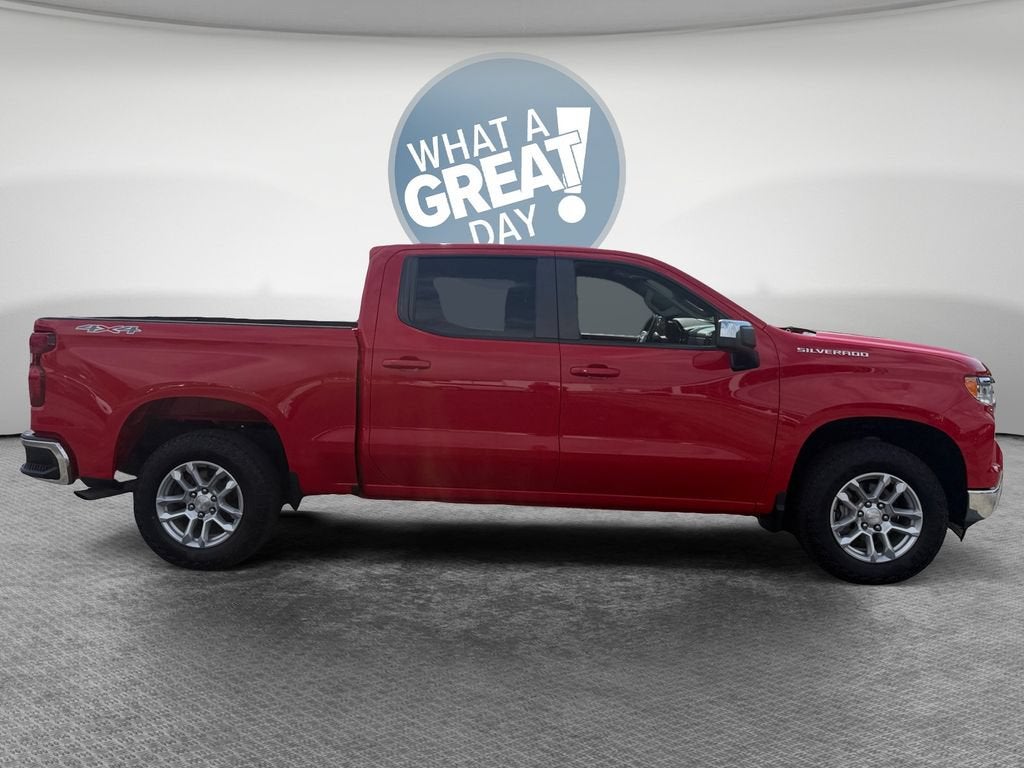2022 Chevrolet Silverado 1500 LT (2FL)
