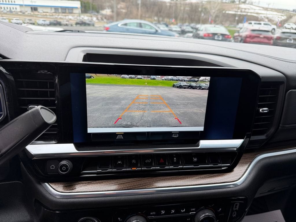 2024 Chevrolet Silverado 1500 LT (2FL)