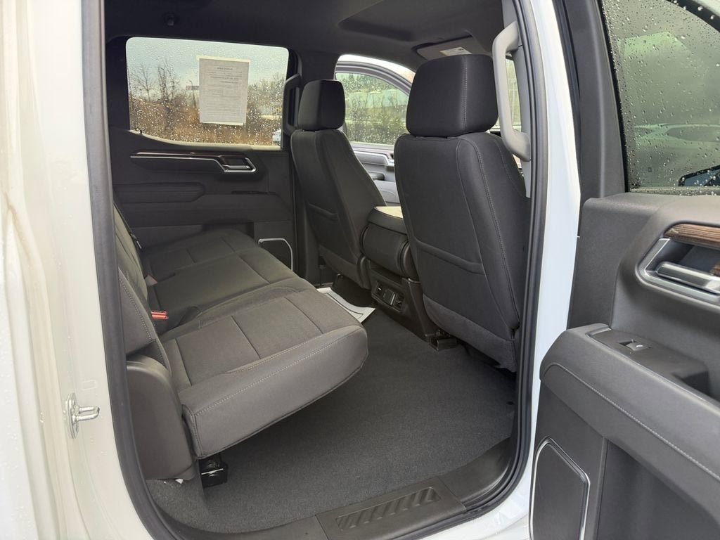 2025 Chevrolet Silverado 1500 LT (2FL)