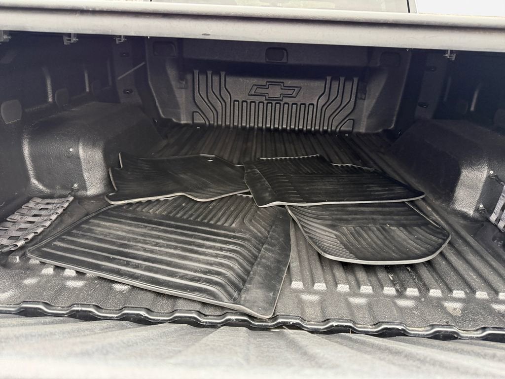 2022 Chevrolet Silverado 1500 LTD LT (2FL)