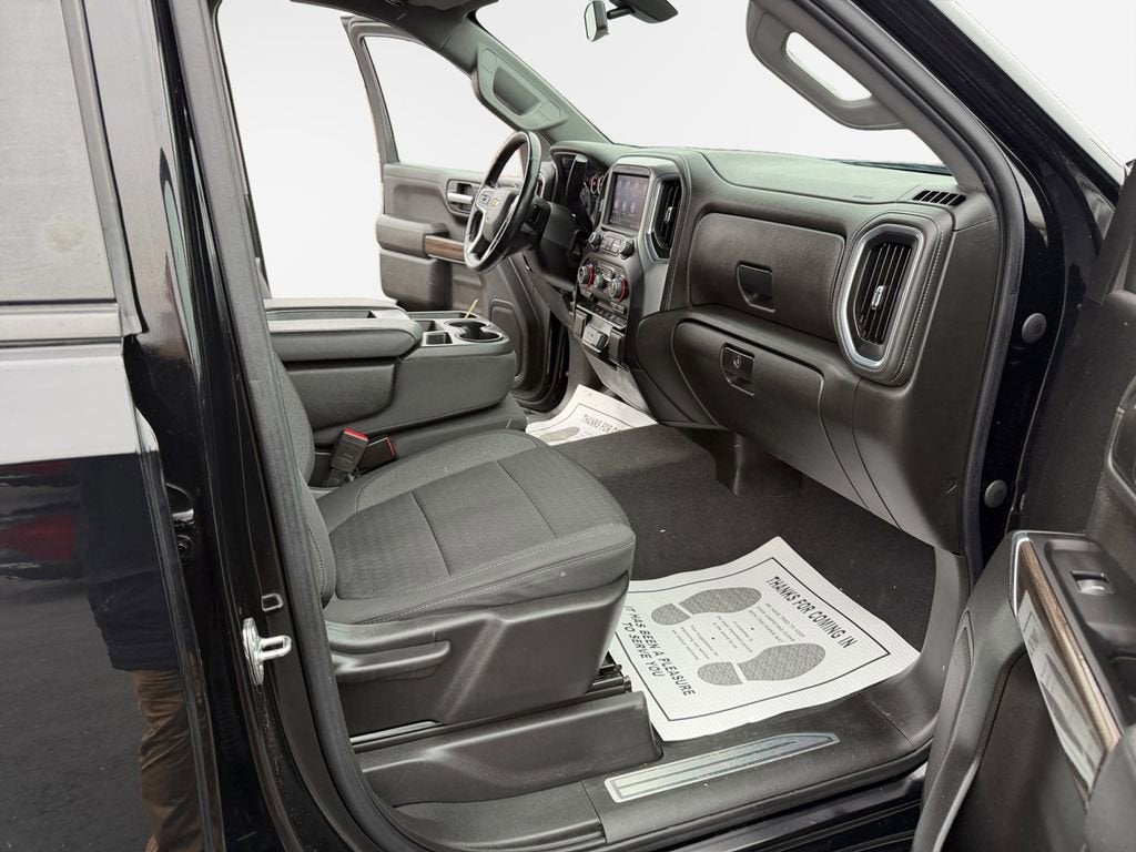 2022 Chevrolet Silverado 1500 LTD LT (2FL)