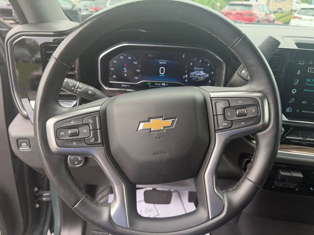 2025 Chevrolet Silverado 1500 LT