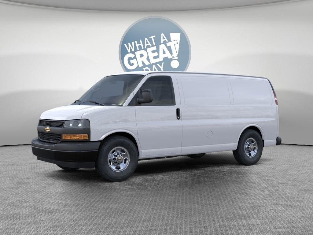 2026 Chevrolet Express Cargo 1WT
