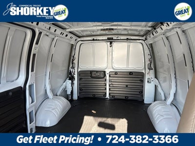 2025 Chevrolet Express Cargo WT