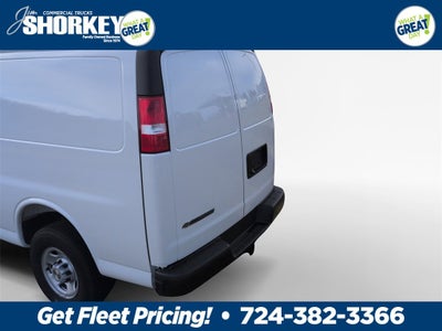 2025 Chevrolet Express Cargo 3500 WT