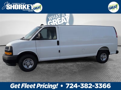 2025 Chevrolet Express Cargo 3500 WT